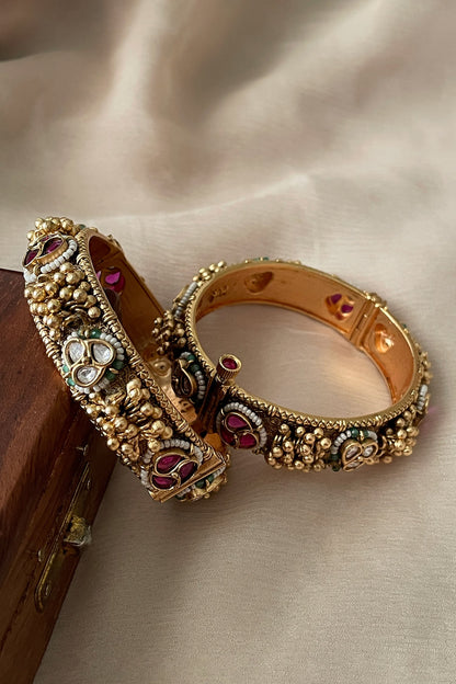 Ghunghroo Embellished Pair of Temple Bangles 