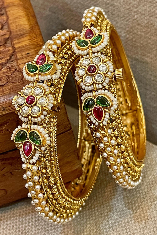 Textured Pair of Temple Bangles 