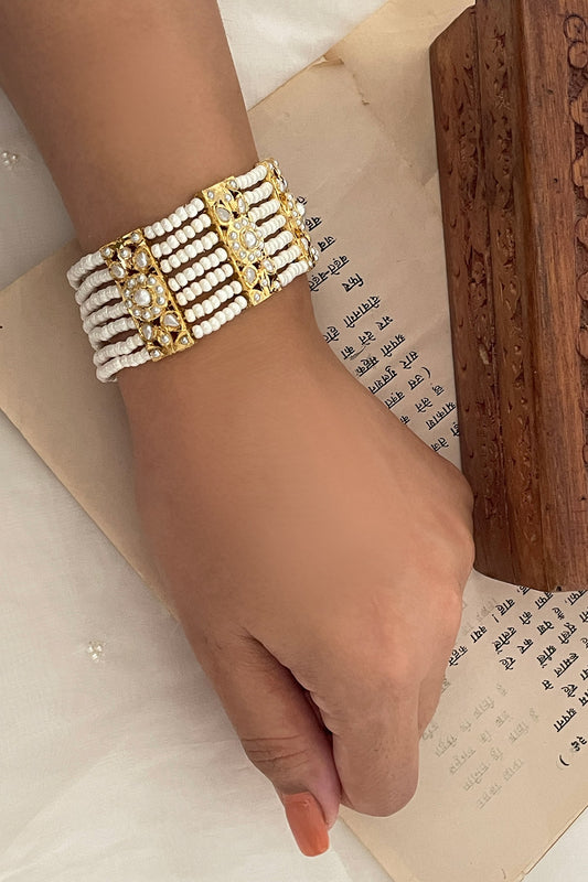 Pearl Embellished Bracelet 