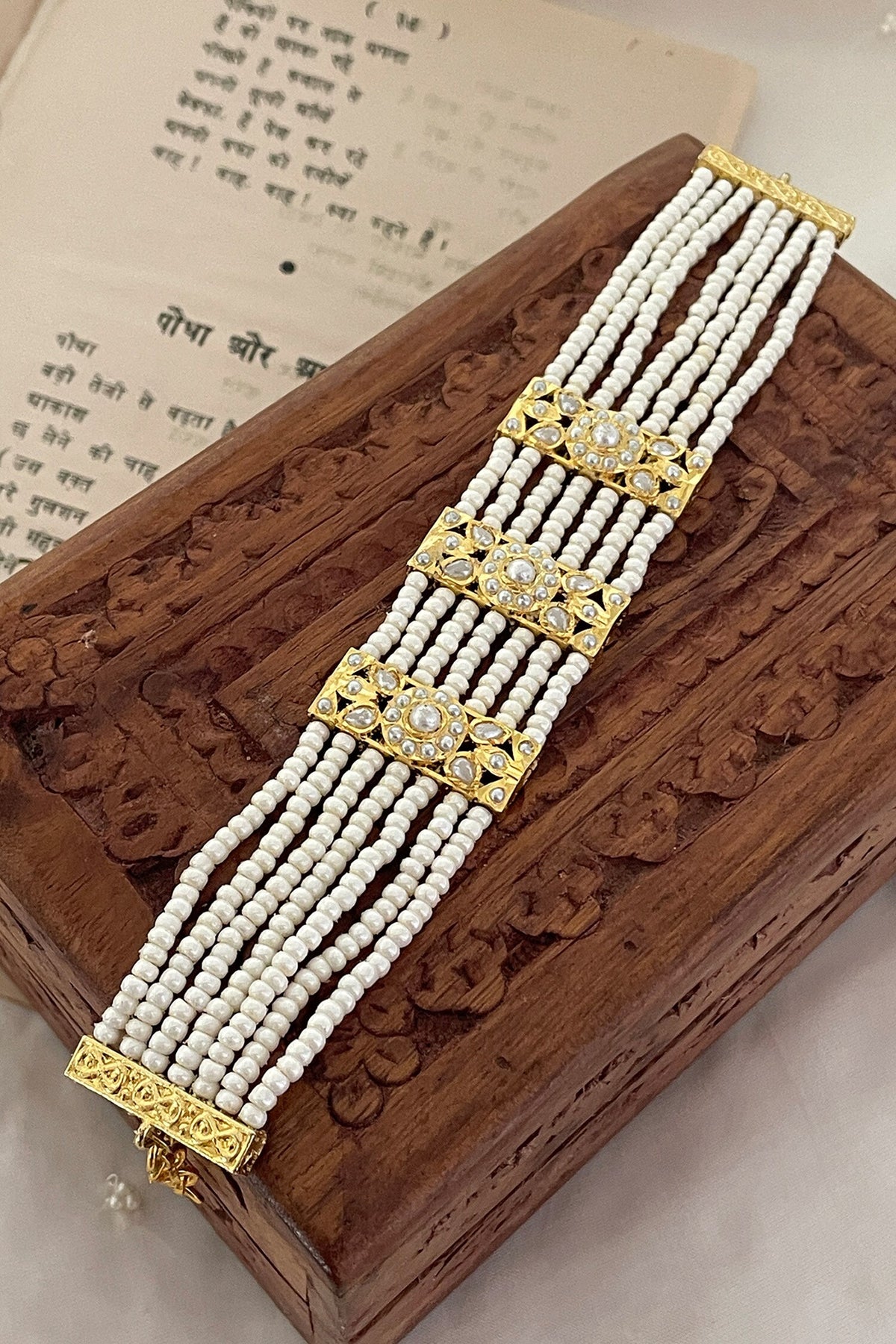 Pearl Embellished Bracelet 