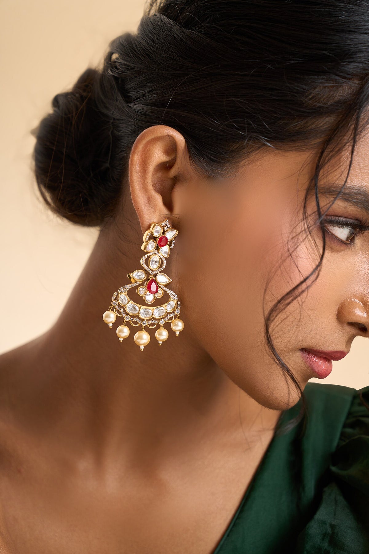Embellished Stone Dangling Earrings 
