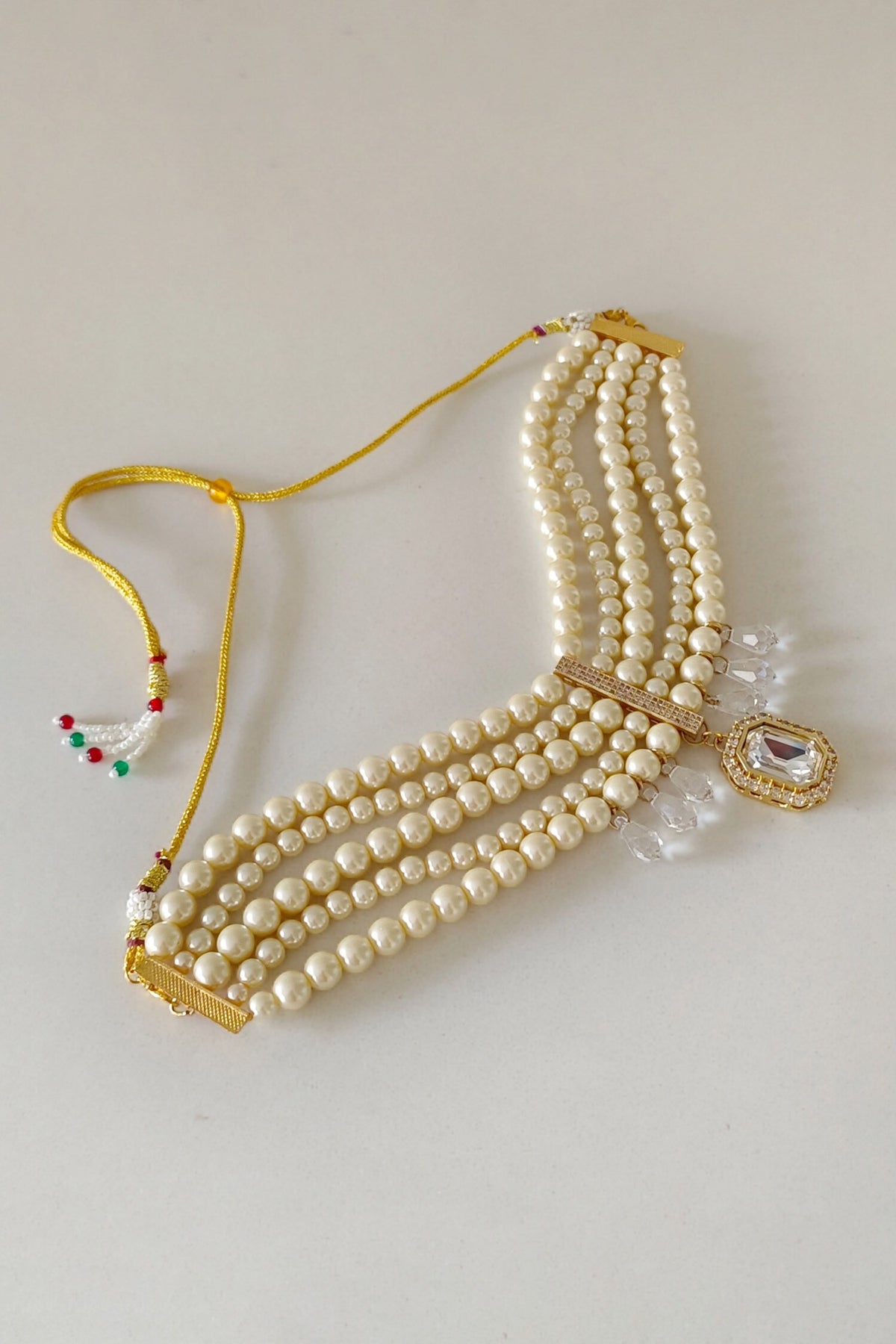 Araana Pearl Crystal Necklace 