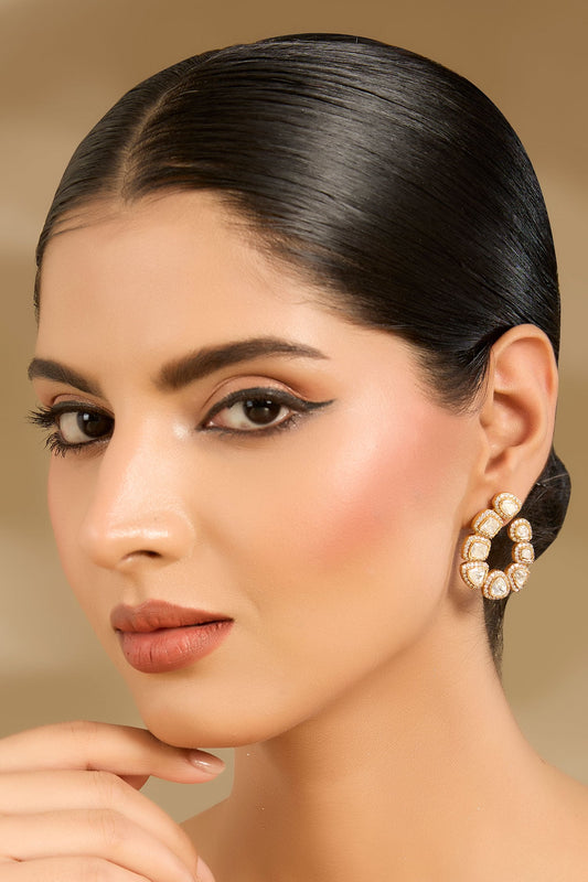 Elegant Pearl Cluster Stud Earrings 