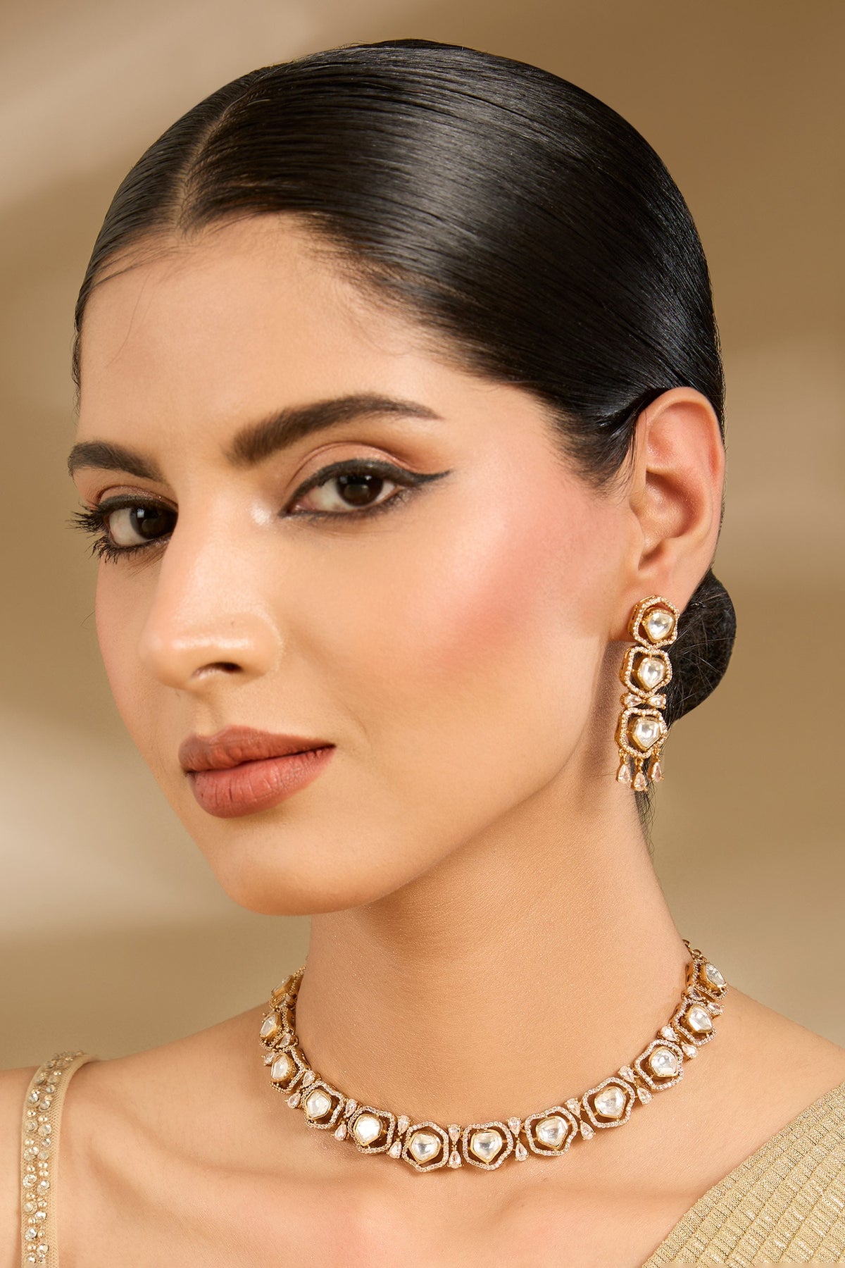 Kundan Embellished Choker Set 