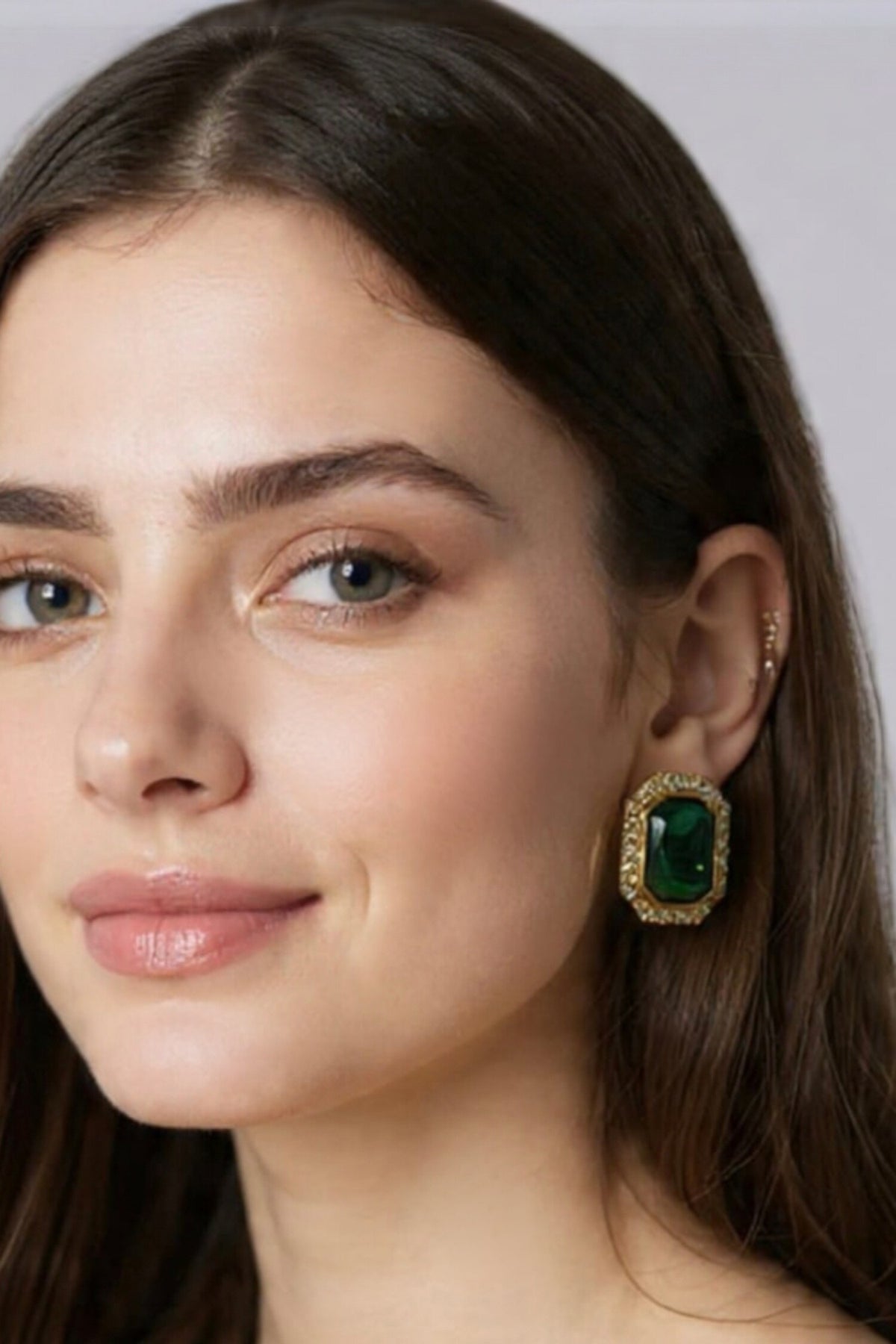 Araana Jewelled Studs 