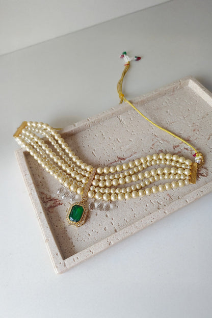 Araana Pearl Crystal Necklace 