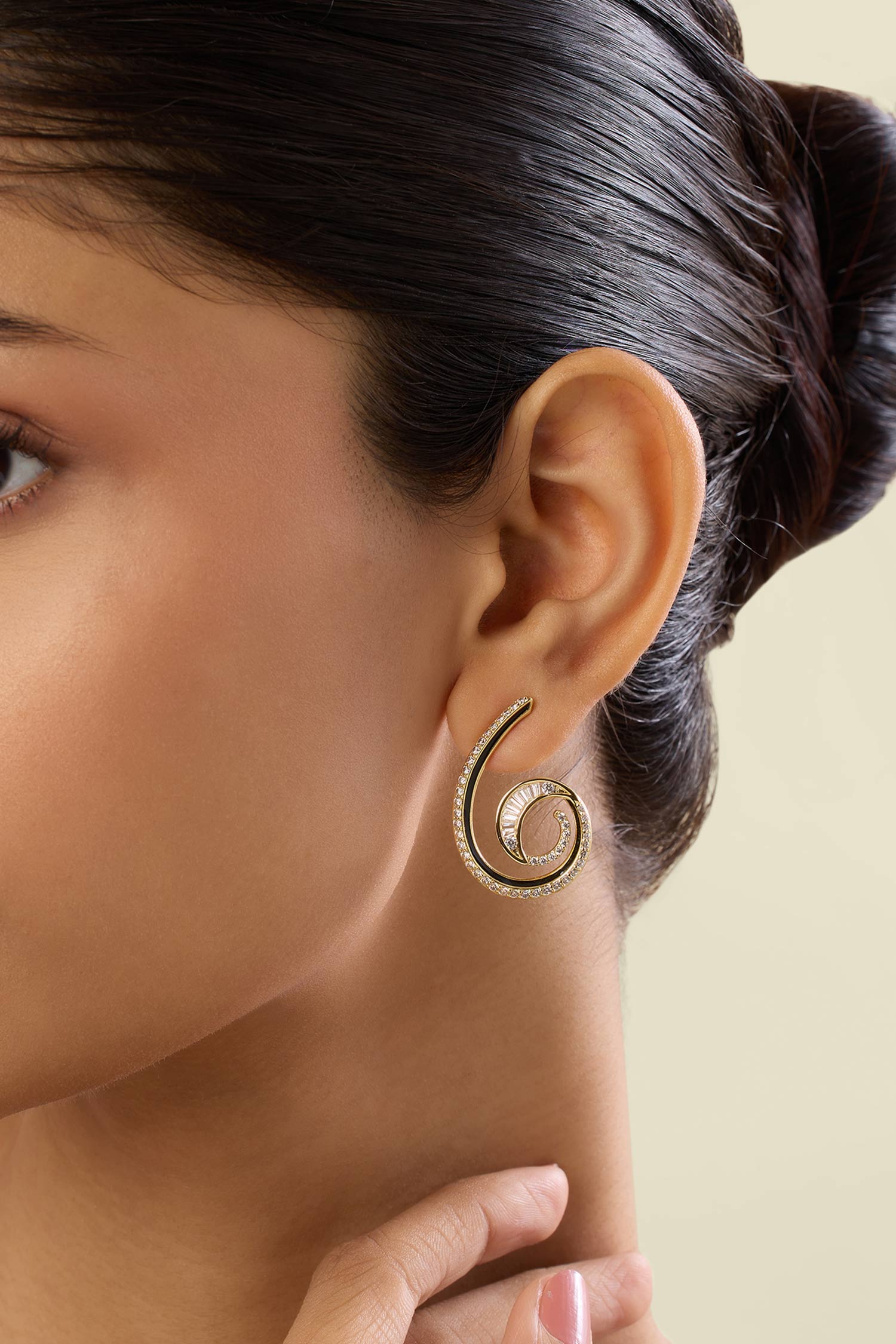 Surra Statement Hoop Earrings 