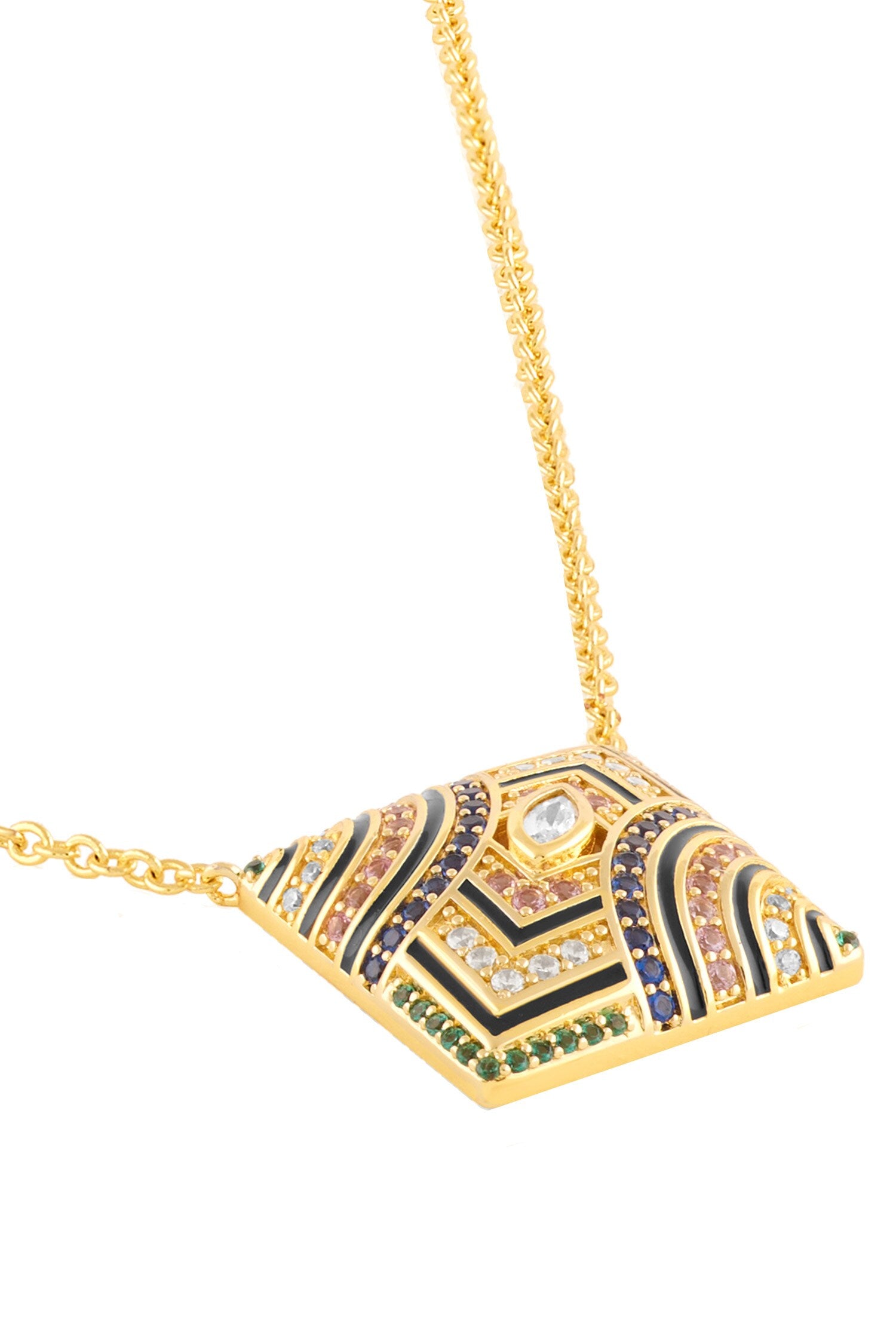 Vyntra Pendant Necklace 