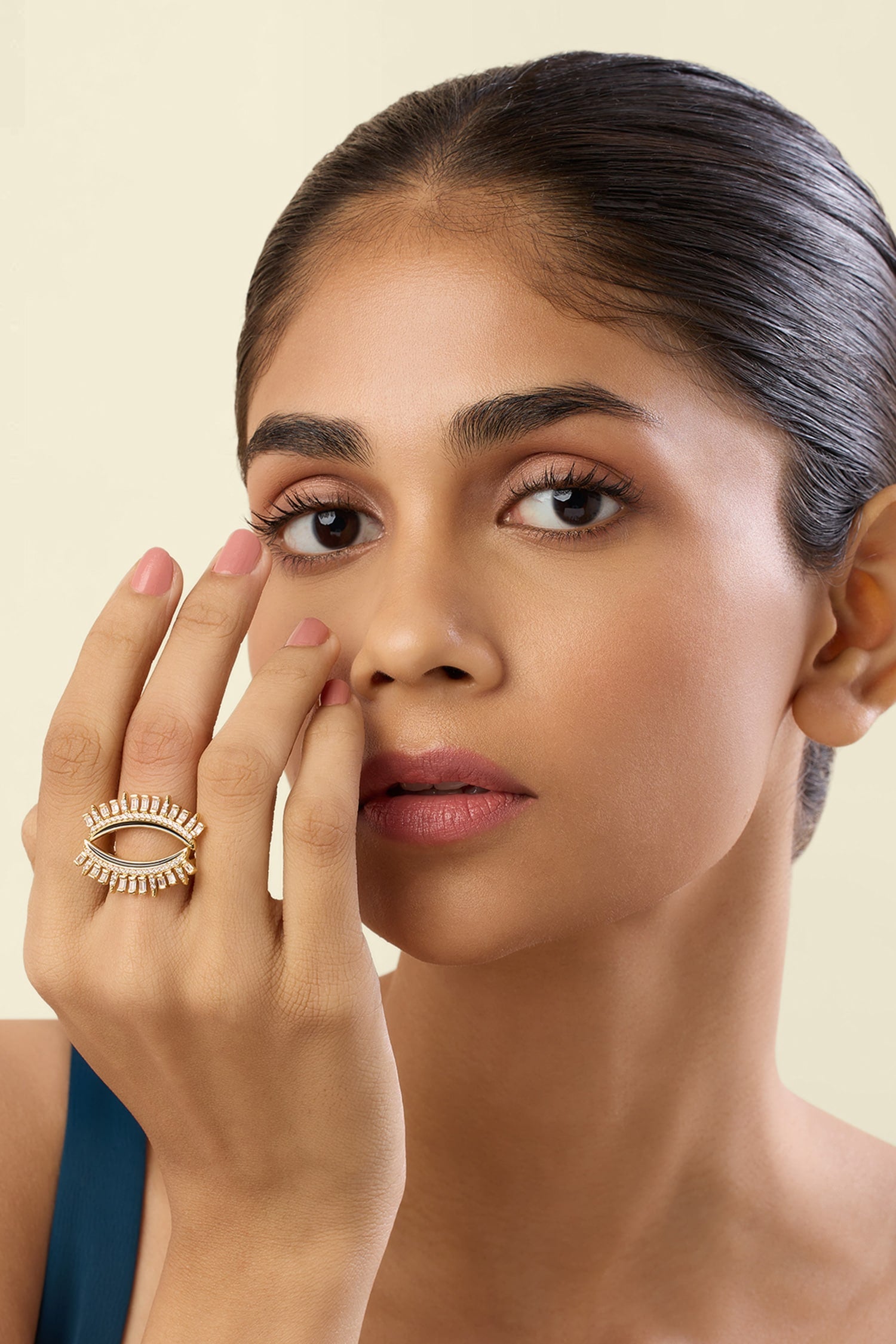 Vestra Adjustable Ring 