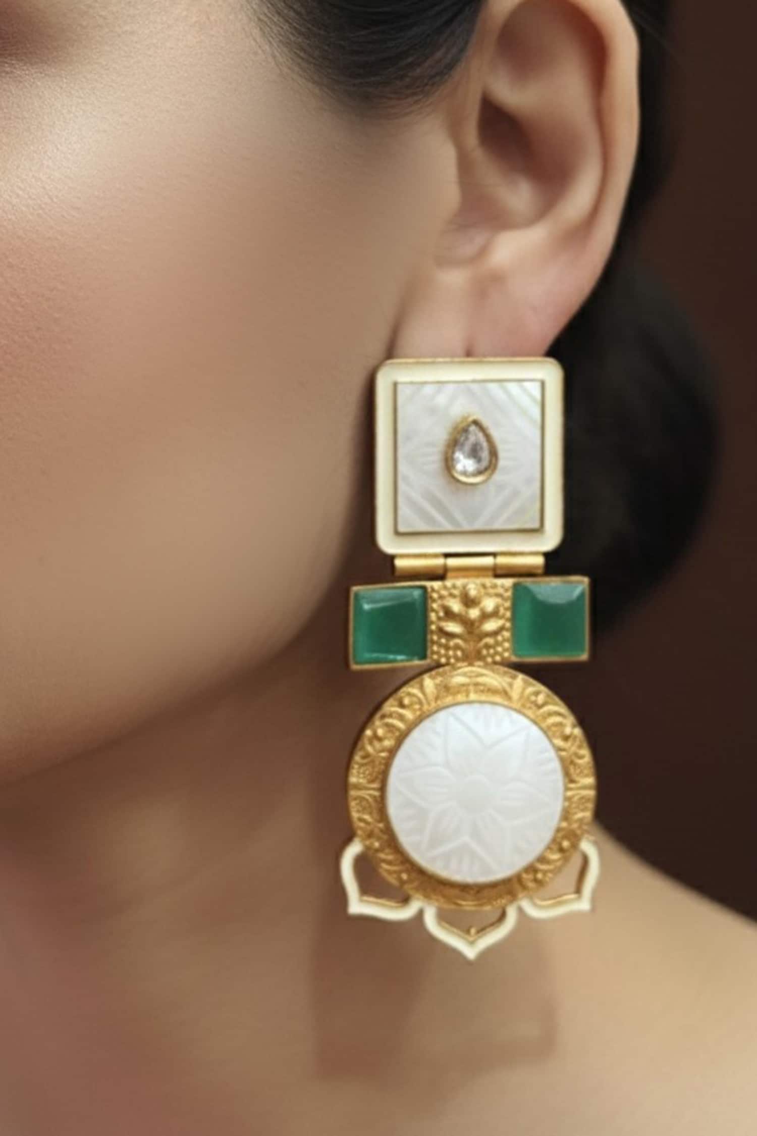 Floral Shaped Earrings 
