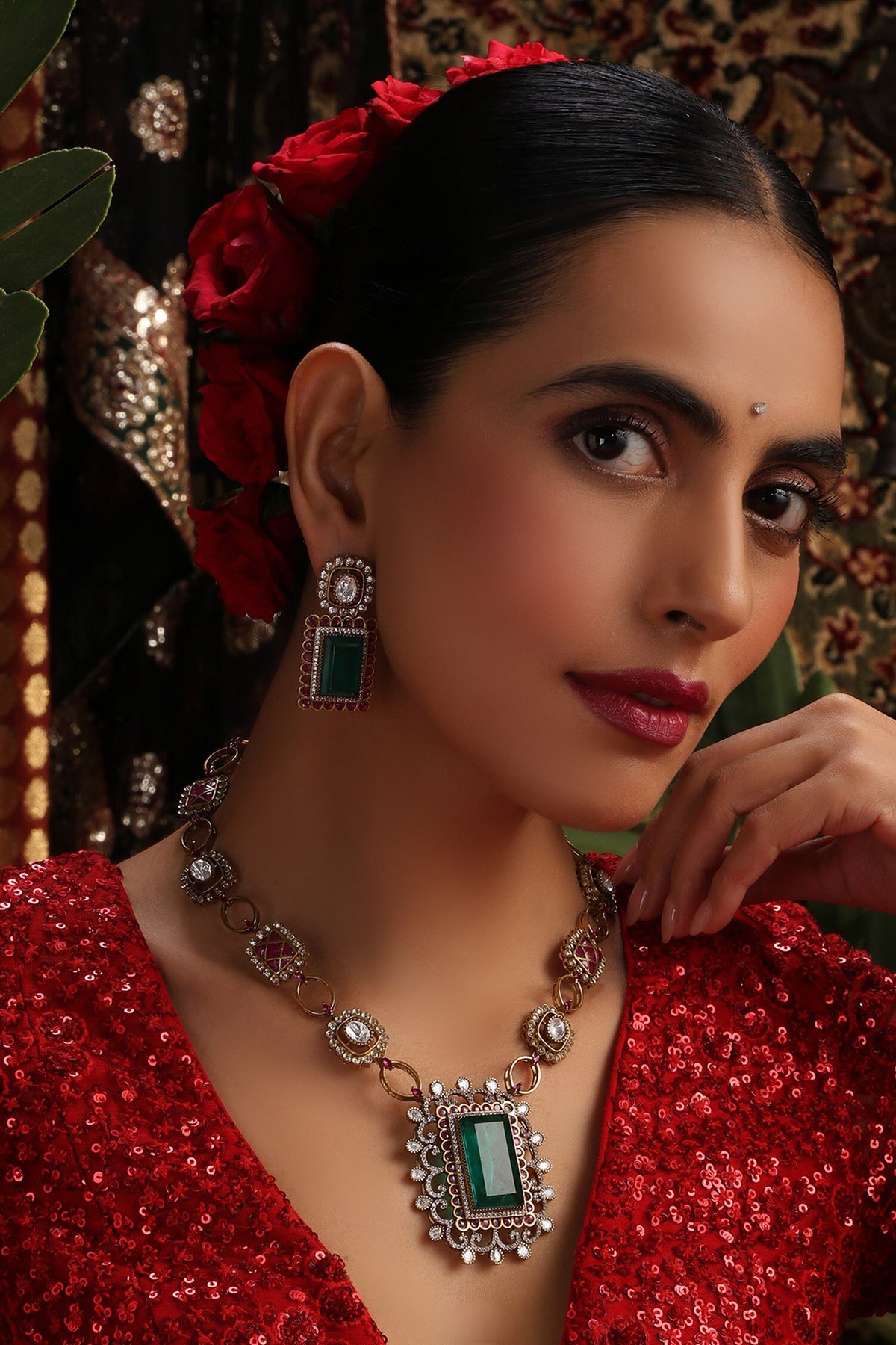 Emerald Green Polki Pendant Necklace Set 