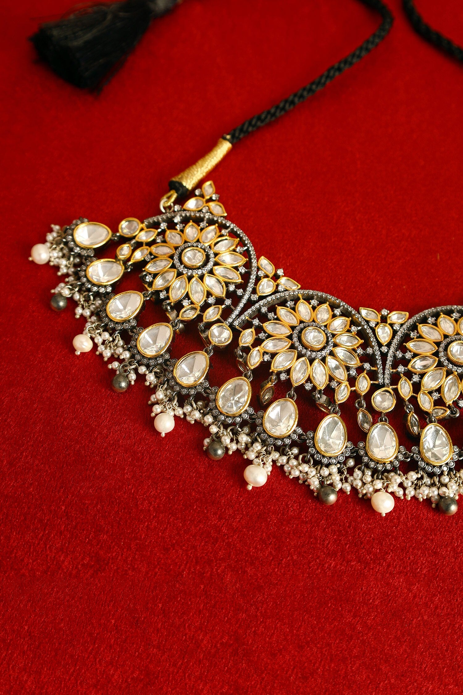 Floral Cutwork Choker 