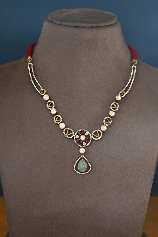 Cutwork Pendant Necklace 