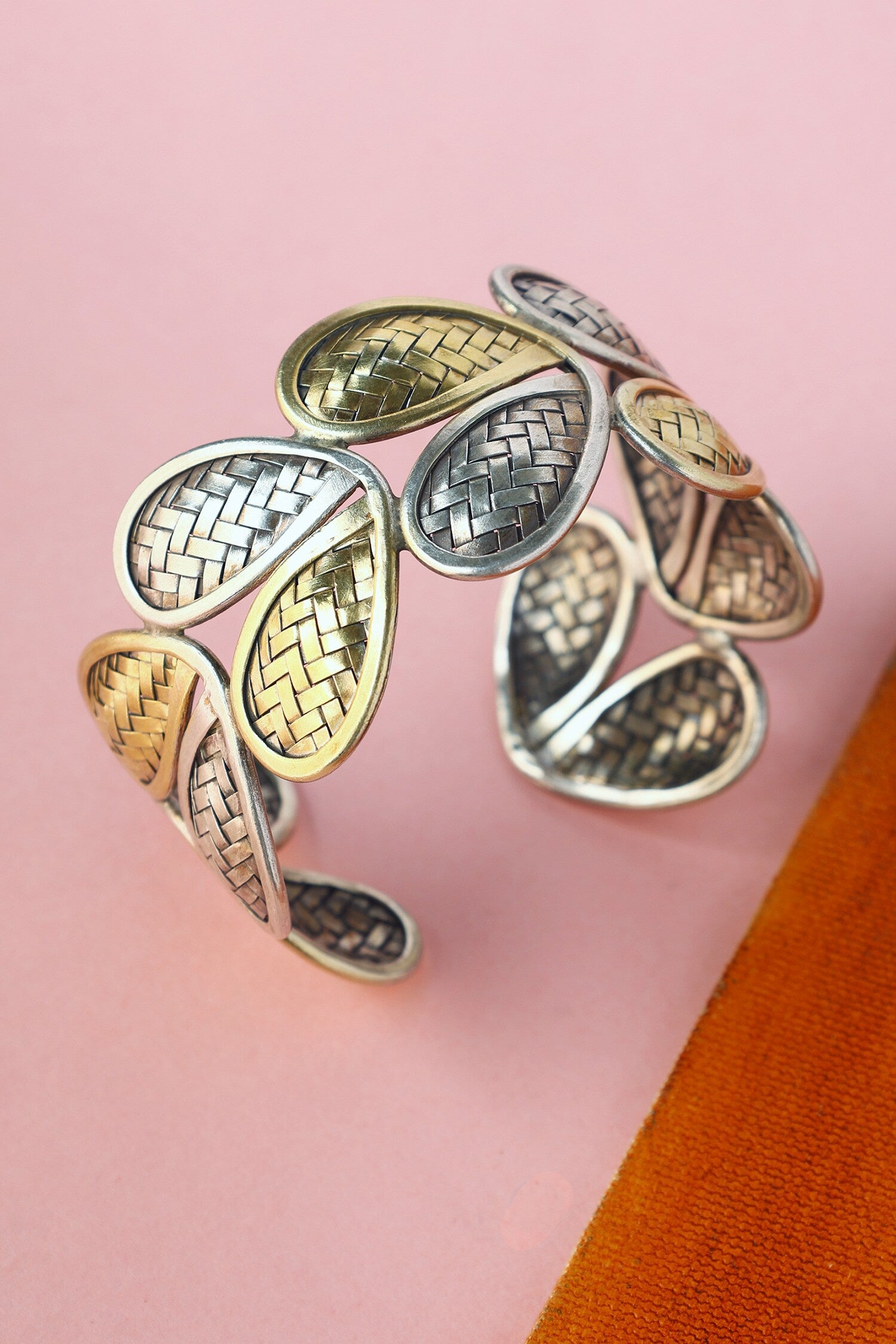 Handmade Carved Bangle 