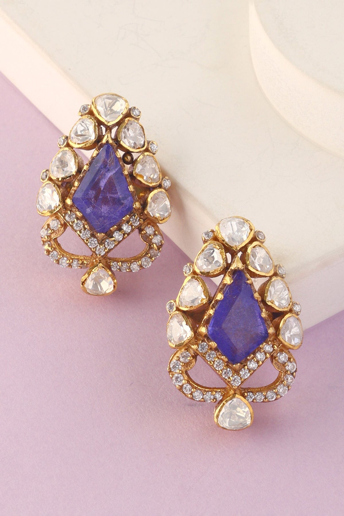 Geometric Carved Pendant & Earrings Set 