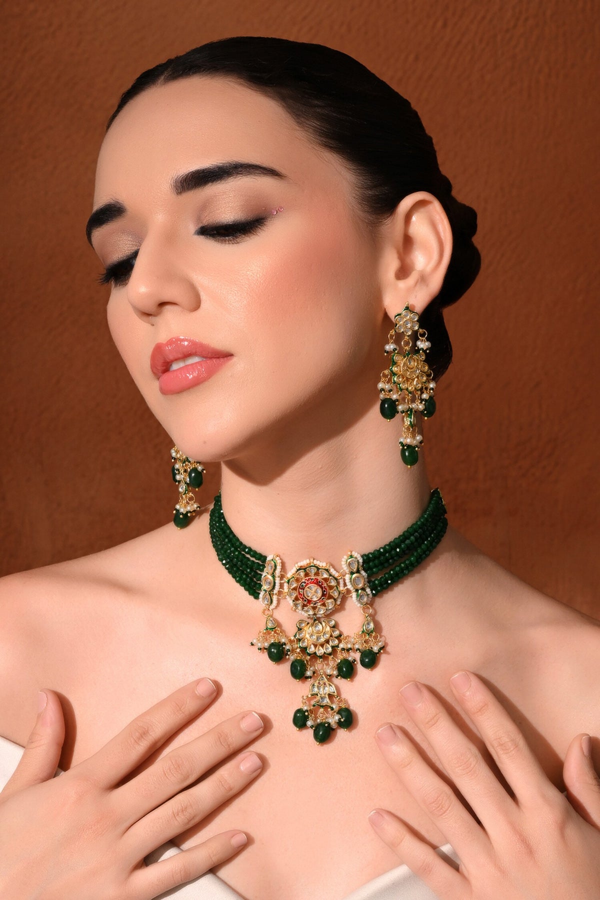 Kundan Studded Necklace Set 