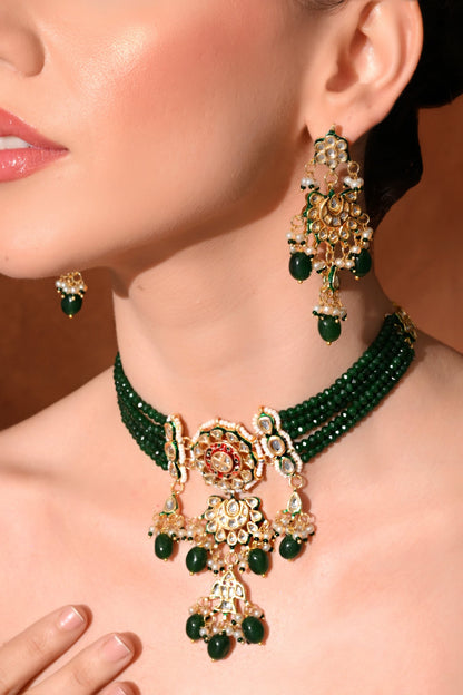 Kundan Studded Necklace Set 