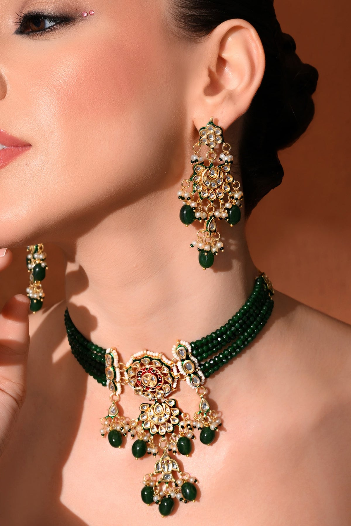 Kundan Studded Necklace Set 