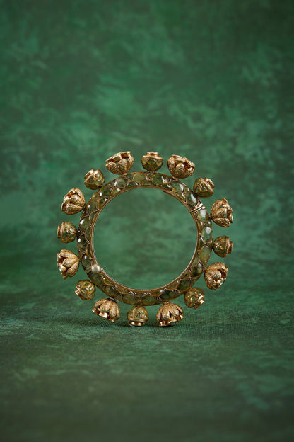 Harini Floral Carved Kada 
