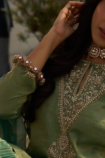 Purvi Carved Kada 