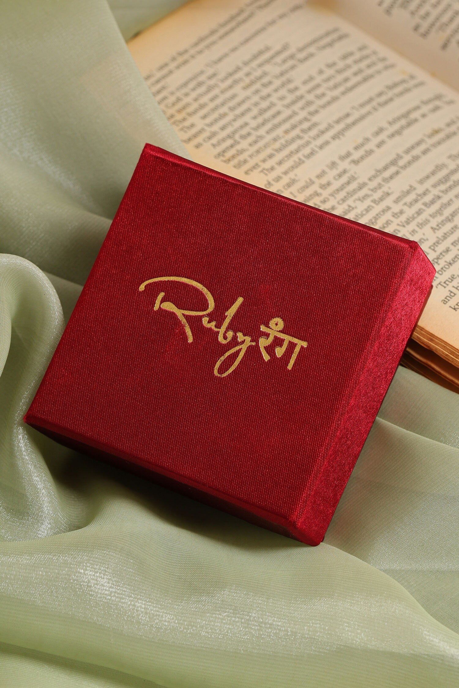 Kundan Embellished Ring 