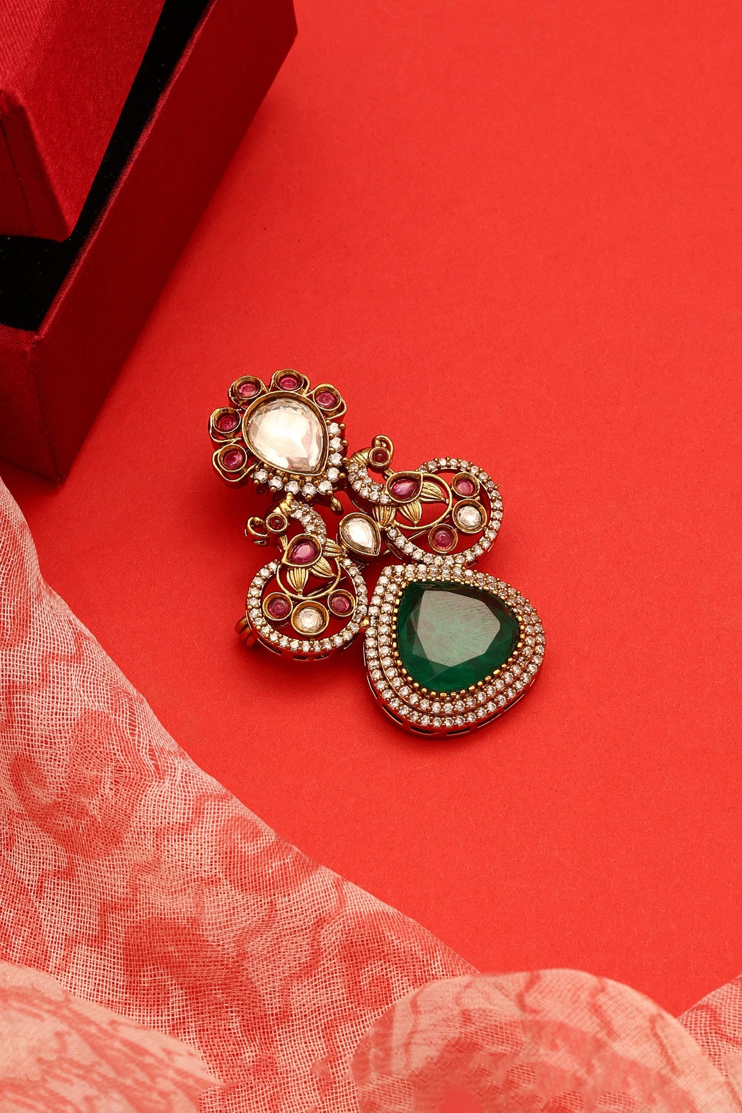 Brass Kundan Brooch 
