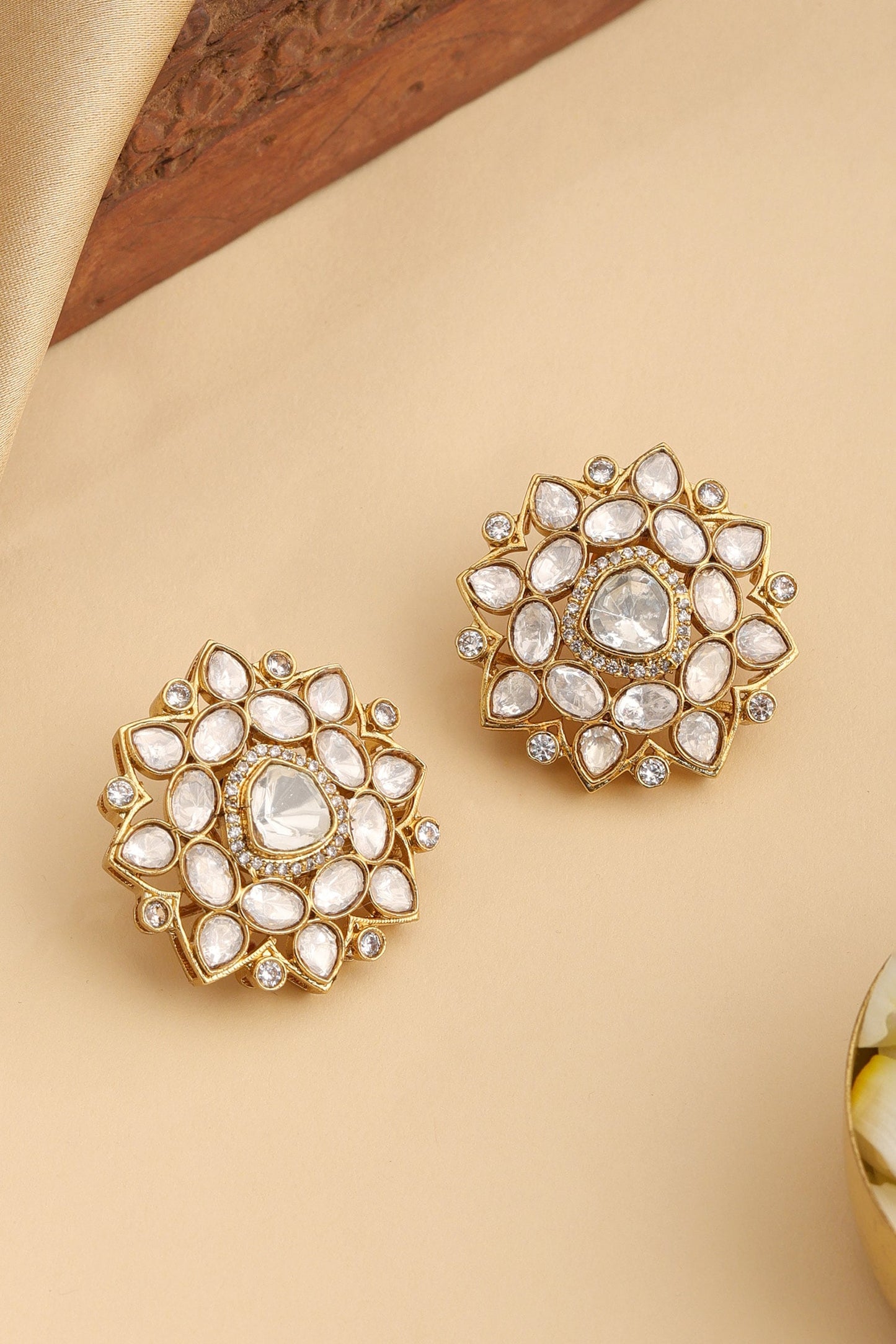 Kundan Floral Stud Earrings 