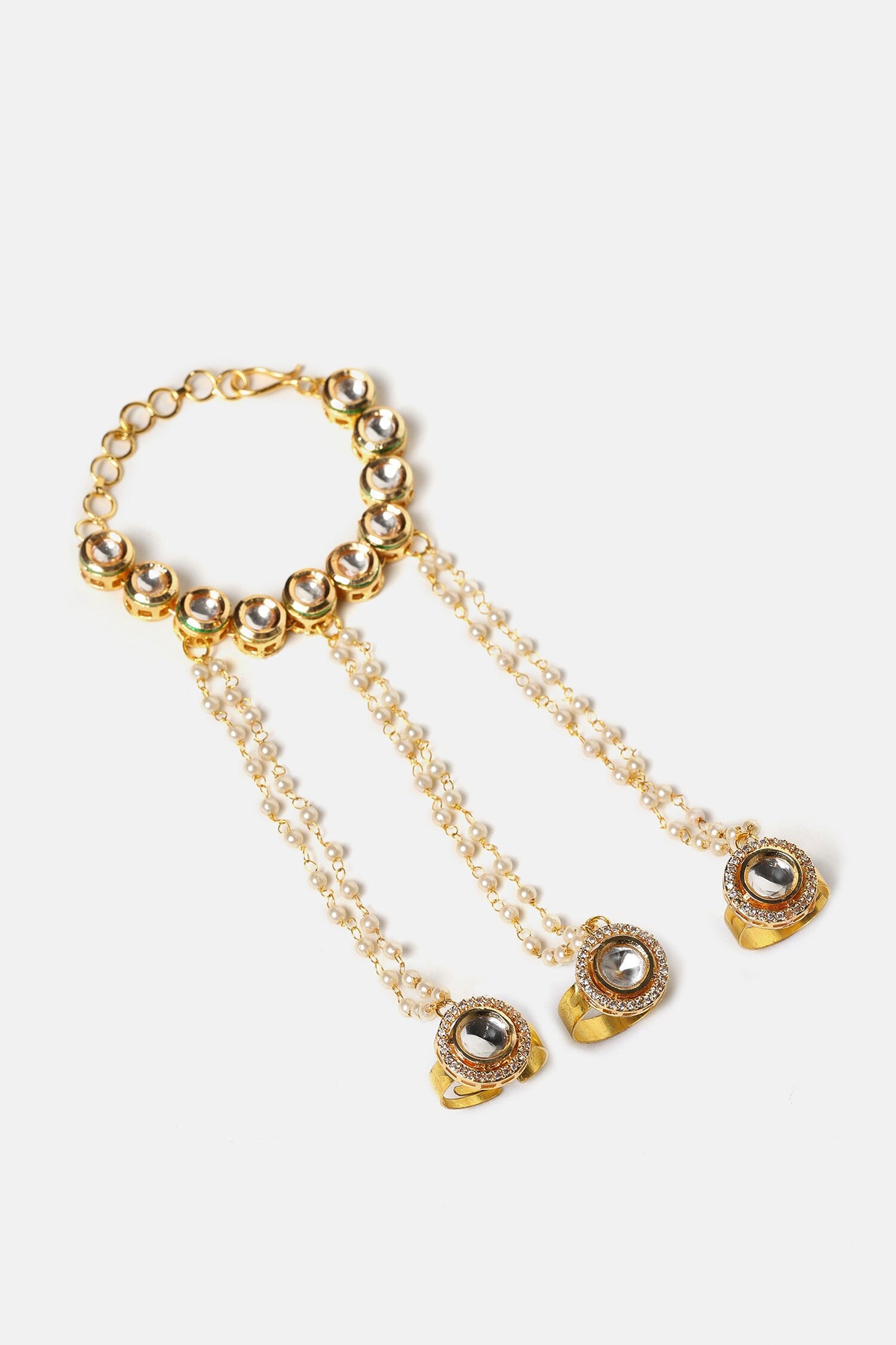 Kundan Pearl Embellished Haathphool - Single Pc 