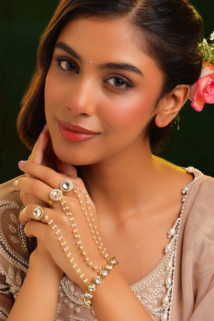Kundan Pearl Embellished Haathphool - Single Pc 