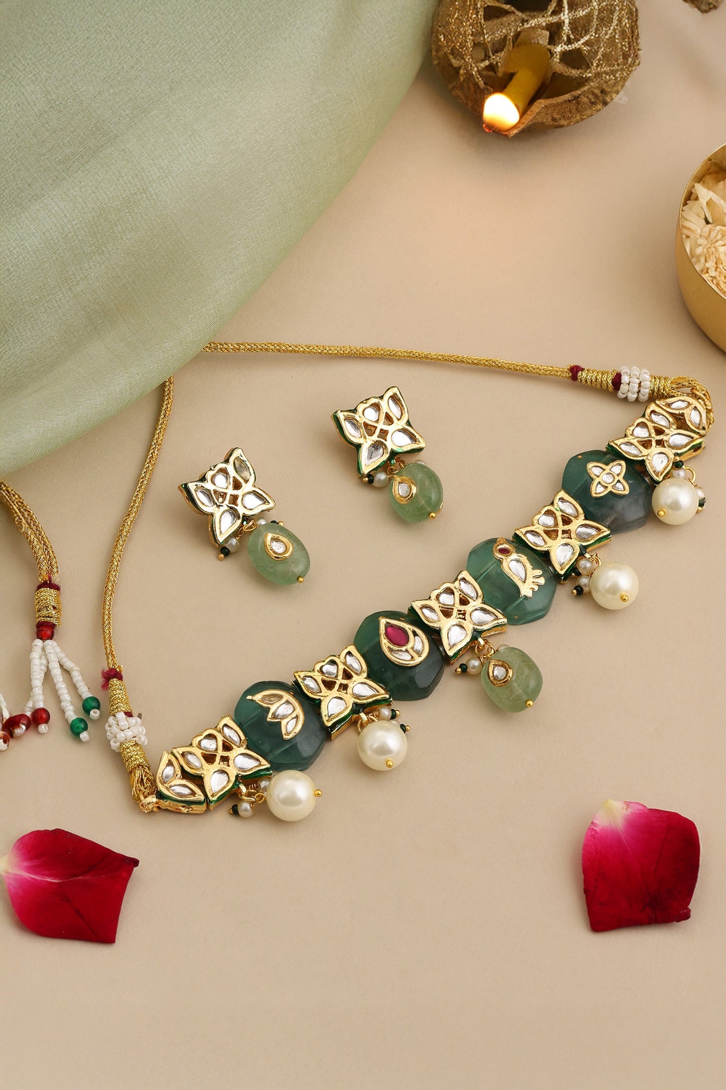 Kundan Embellished Choker Set 