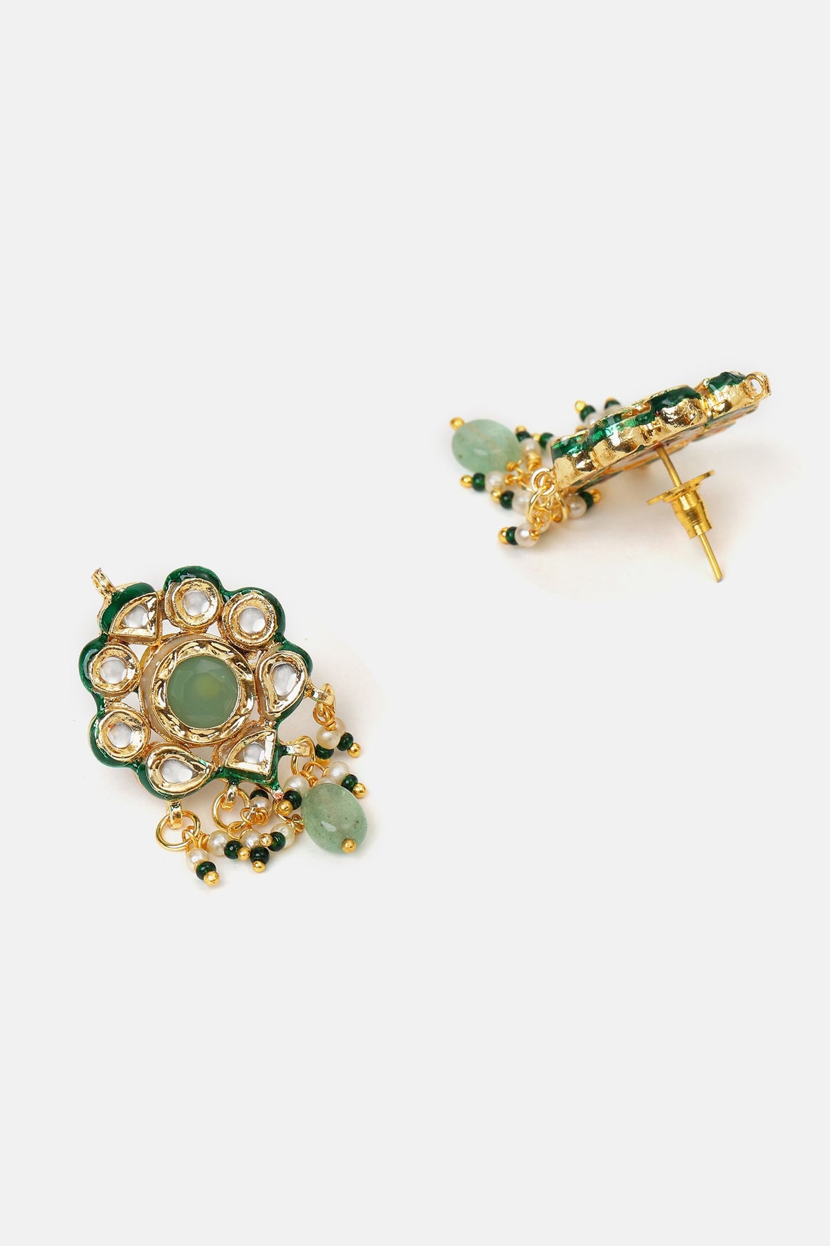 Kundan Embellished Pendant Choker Set 