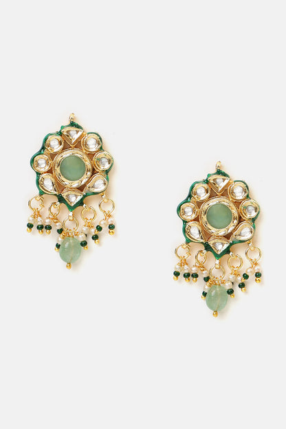 Kundan Embellished Pendant Choker Set 