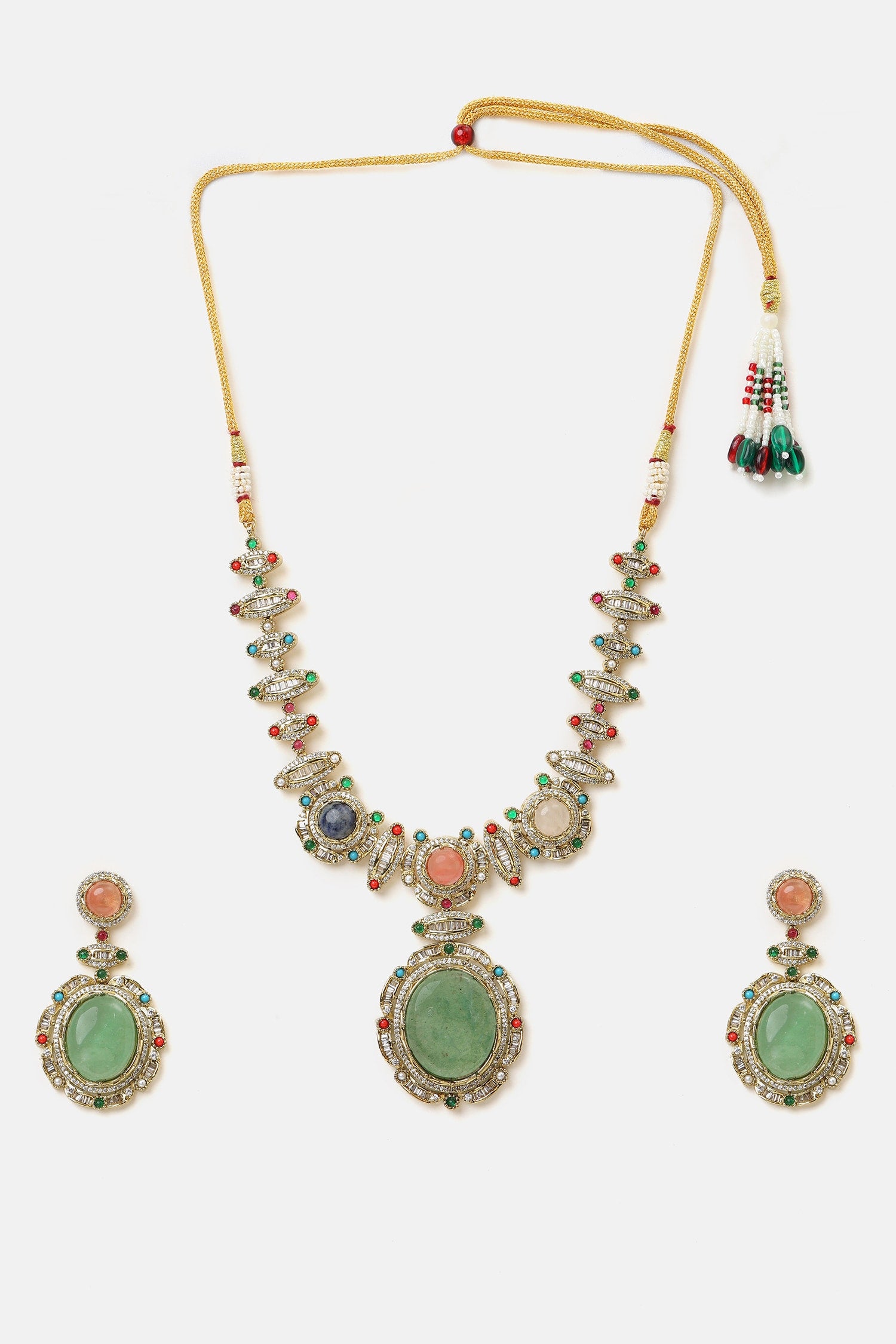 Kundan Studded Pendant Necklace Set 