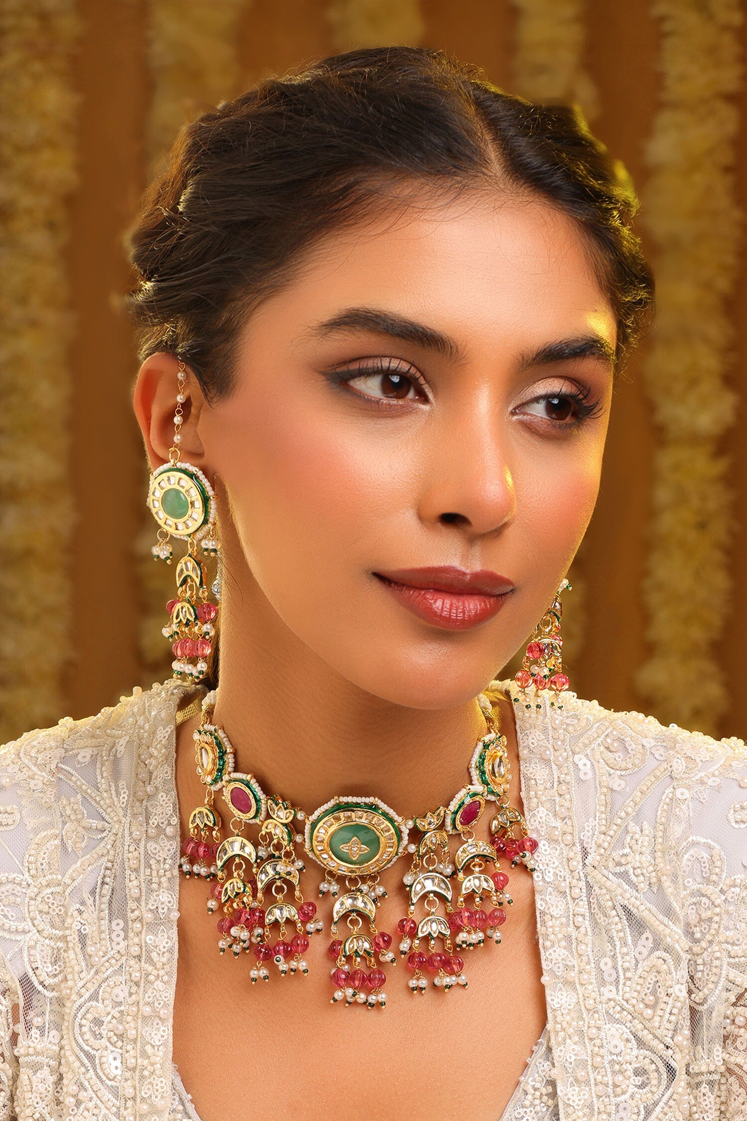 Kundan Embellished Necklace Set 
