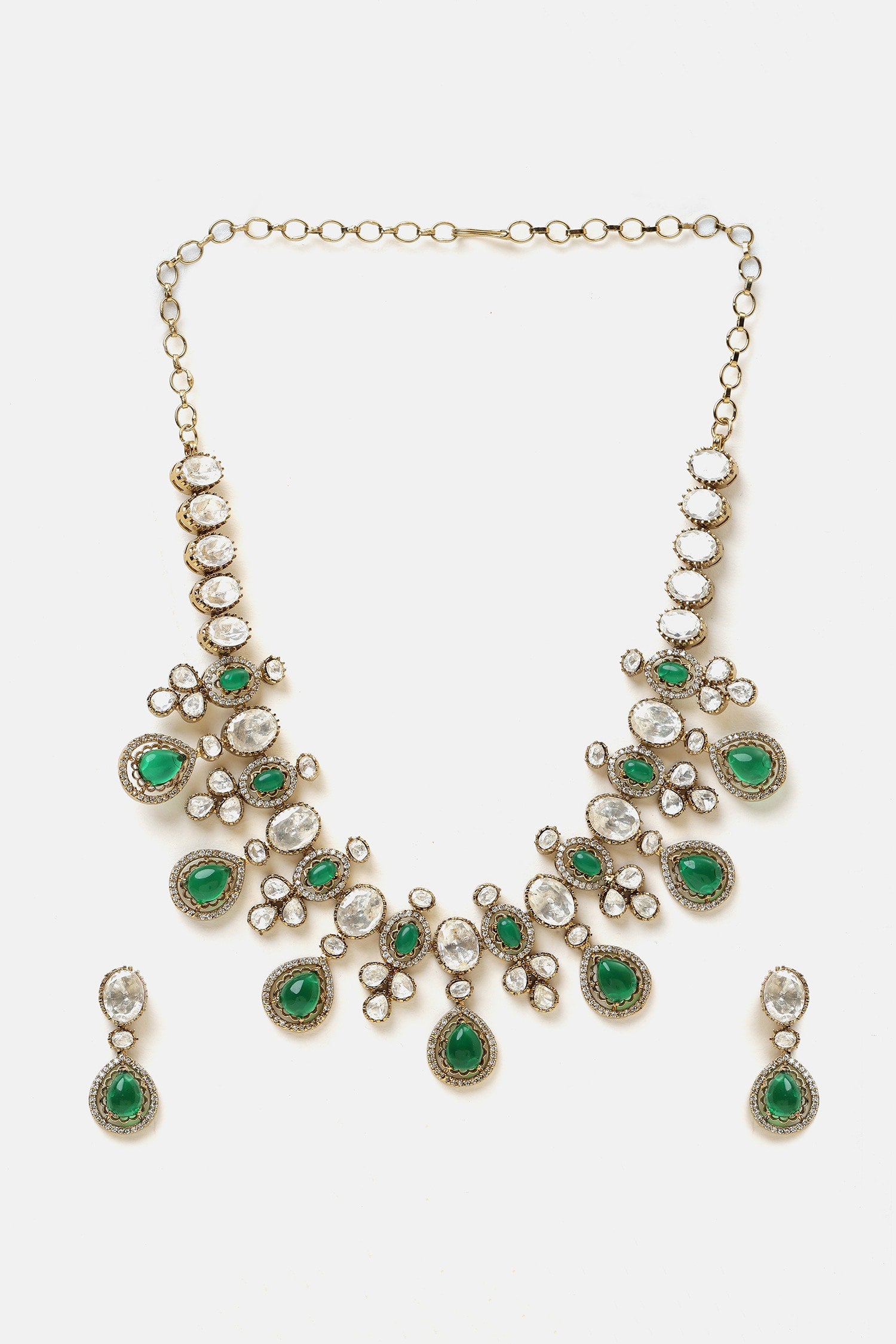 Kundan Studded Necklace Set 