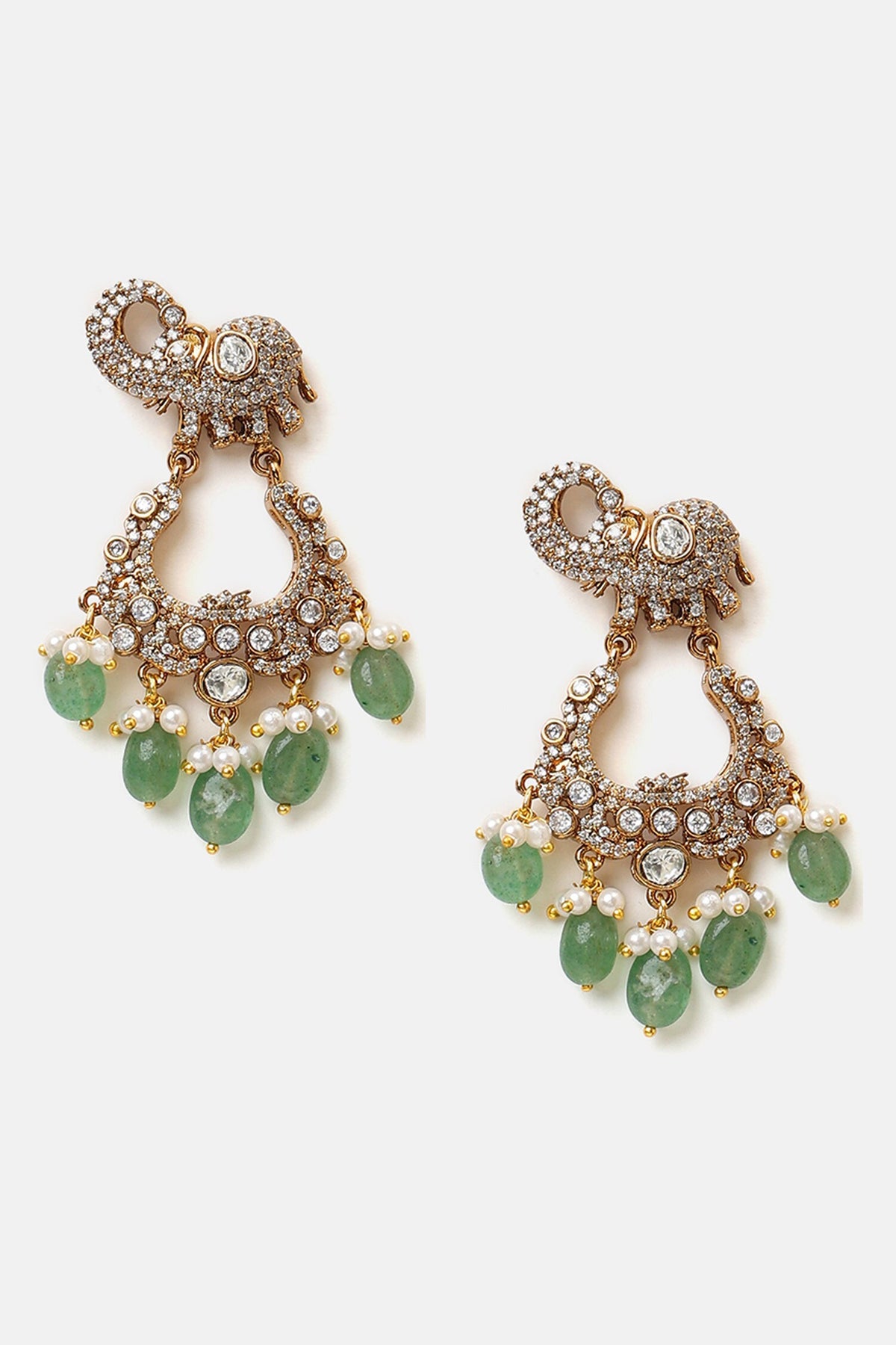 Kundan Embellished Pendant Necklace Set 