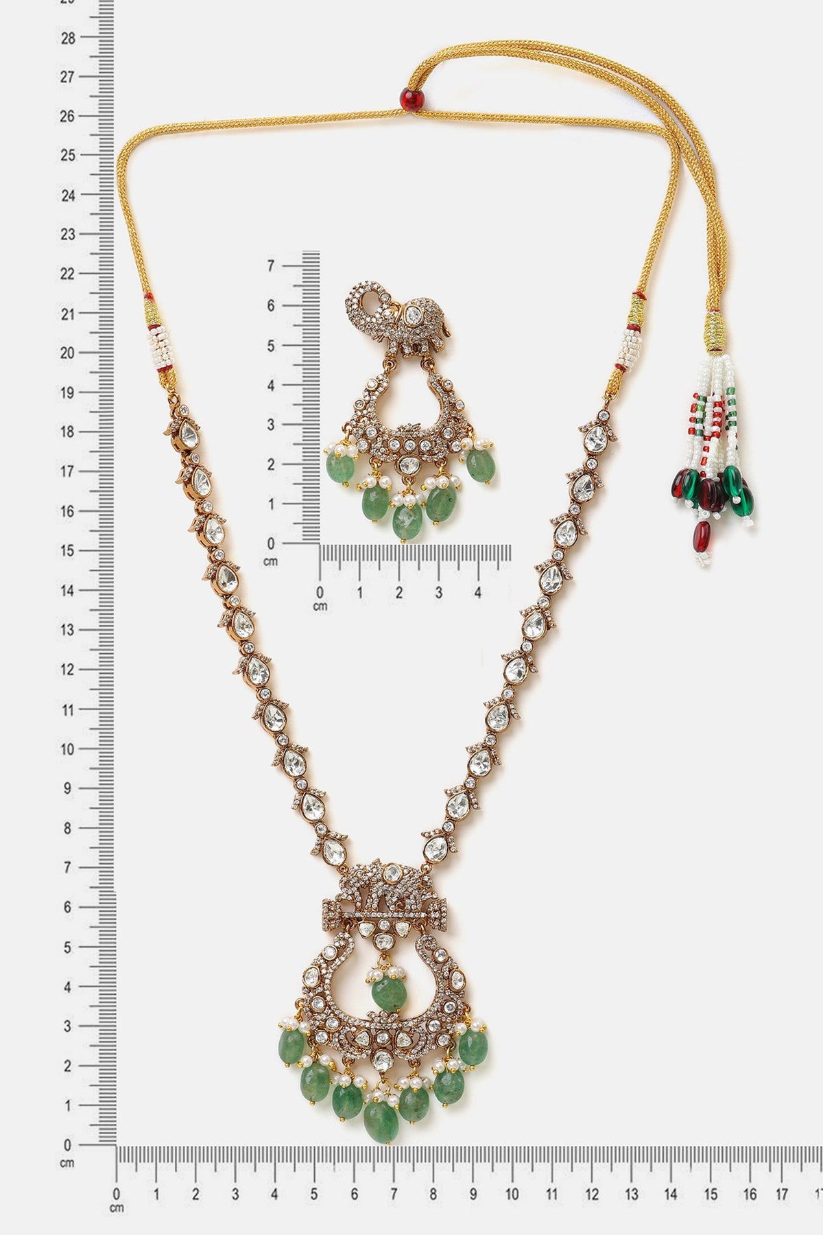 Kundan Embellished Pendant Necklace Set 