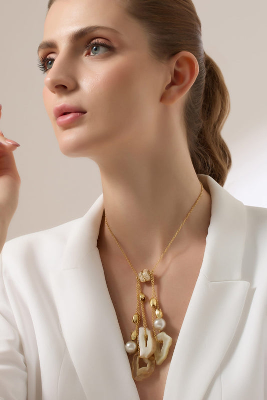 Caelitha Embellished Pendant Necklace 