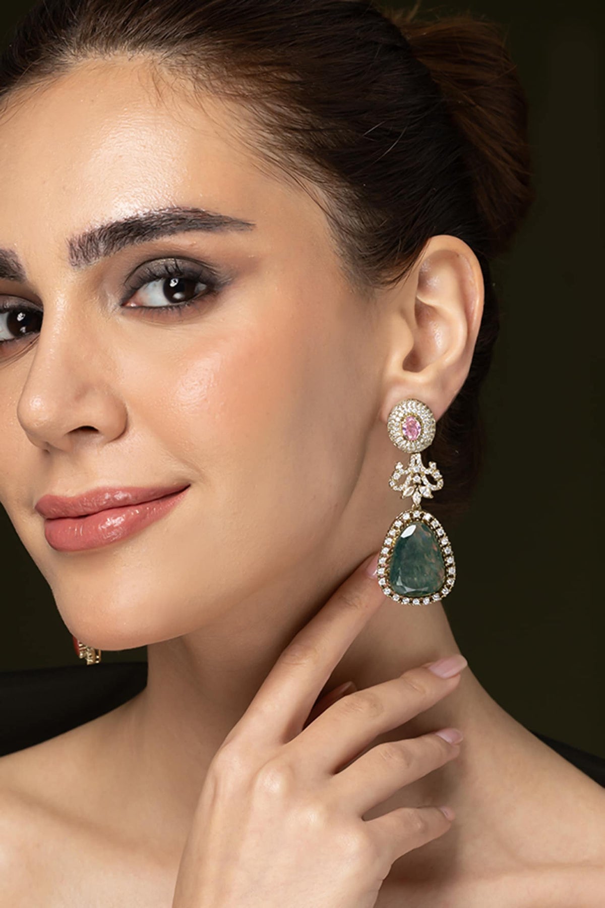 Emerald Grace Dangler Earrings 