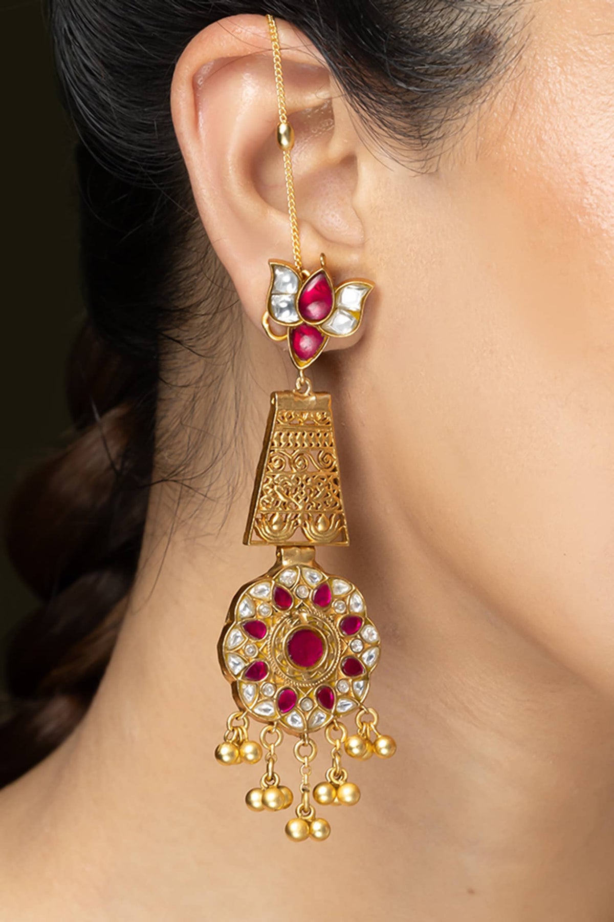 Royal Blossom Kaan Chain Earrings 