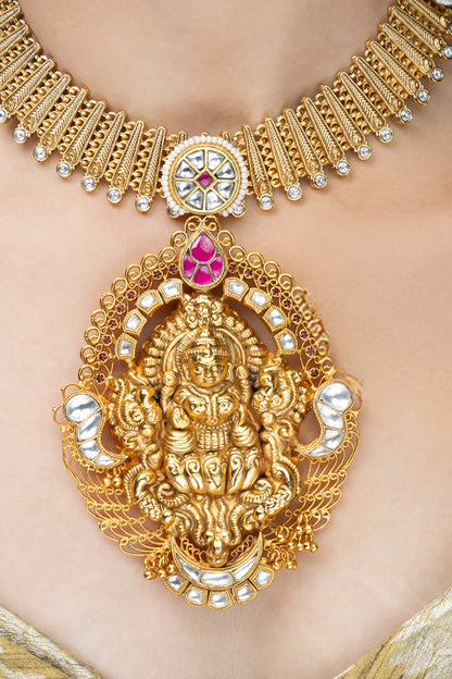 Golden Ganesha Temple Pendant Necklace 