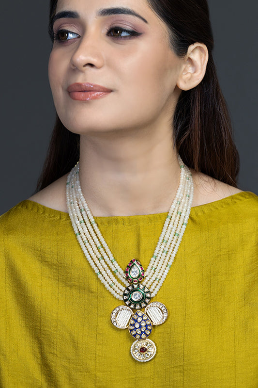 Swarna Stone Embellished Pendant Necklace 
