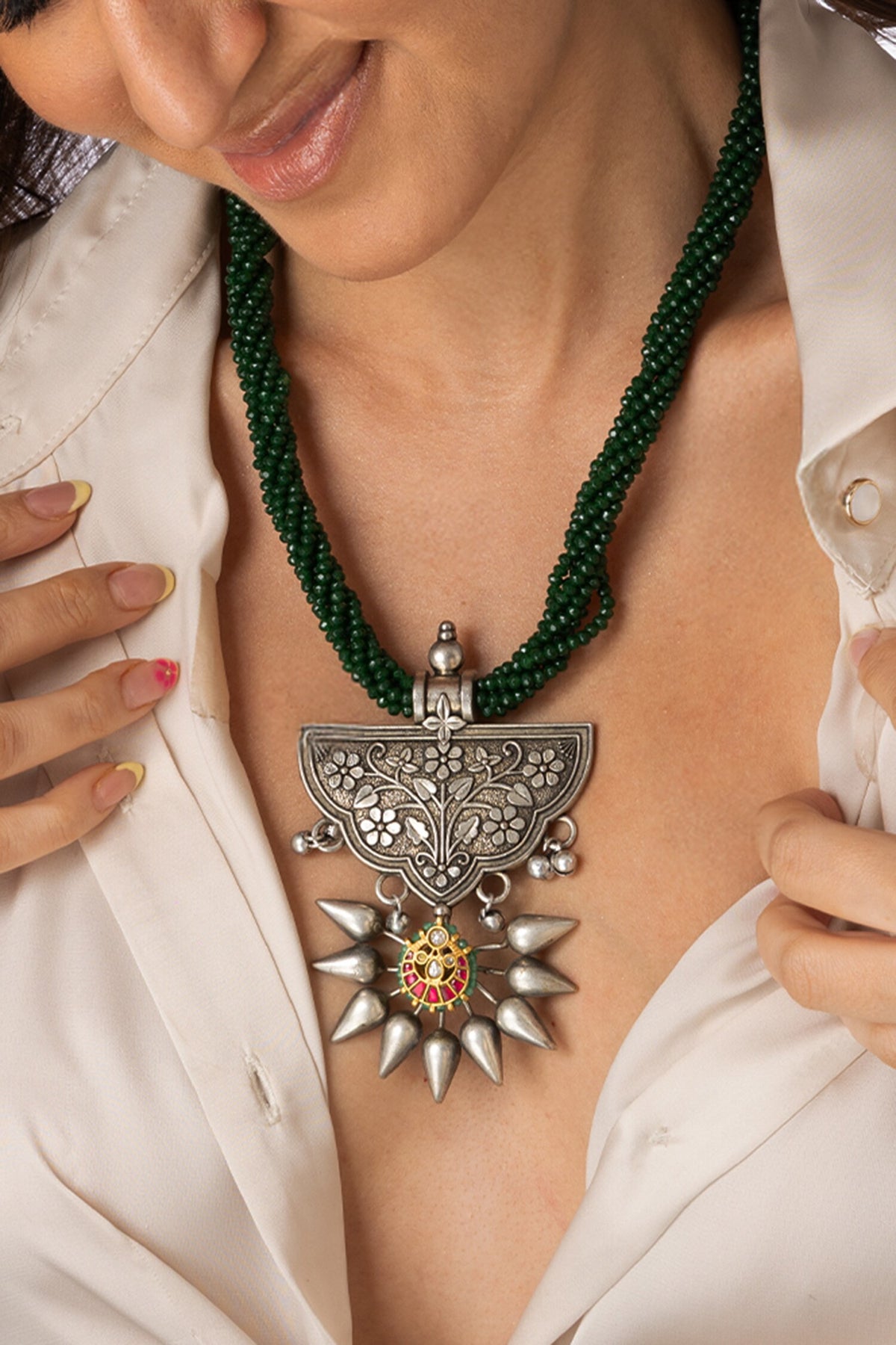 Textured Shield Pendant Necklace 