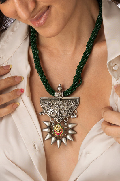 Textured Shield Pendant Necklace 