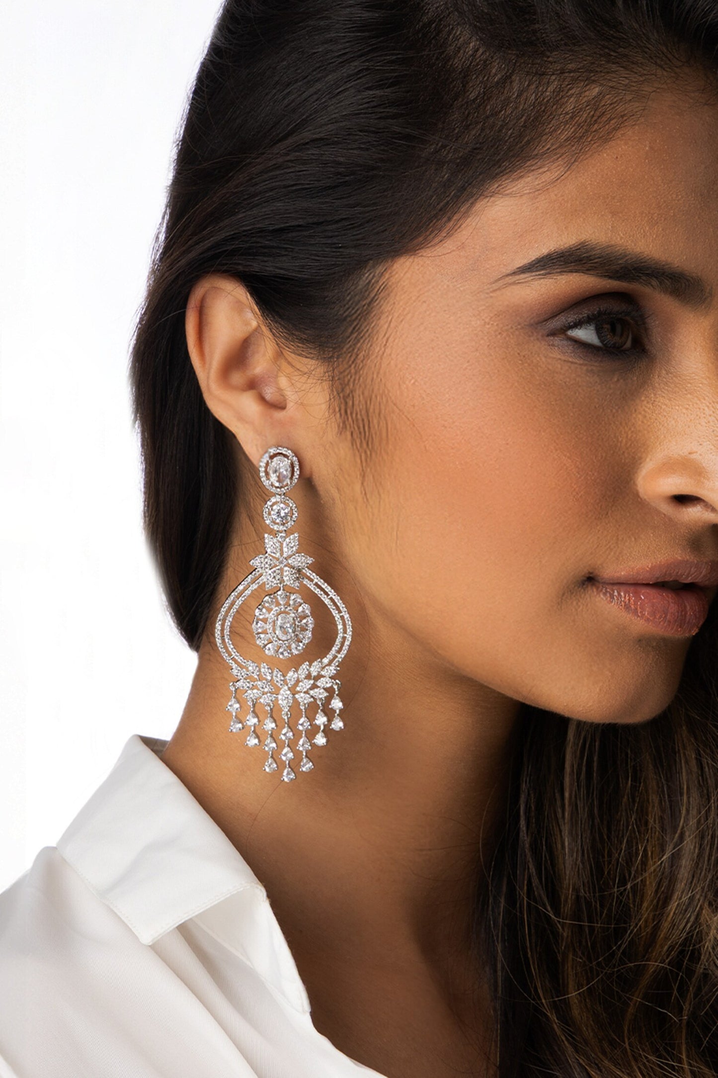 Graceful Chand Dangler Earrings 