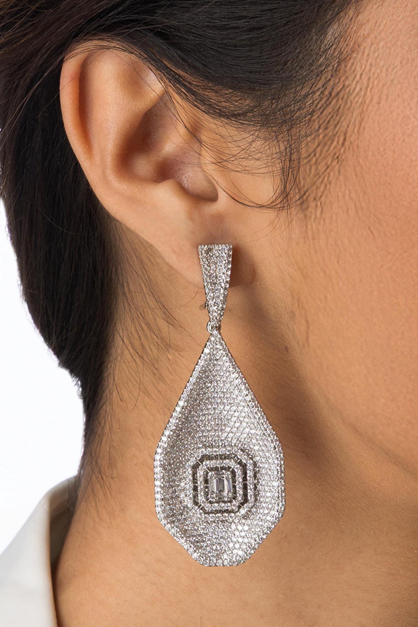Textured Drop Earrings 