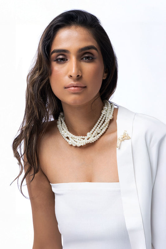 Pearl Embellished Aura Necklace 