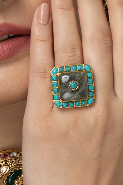 Blue Border Square Gray Ring 