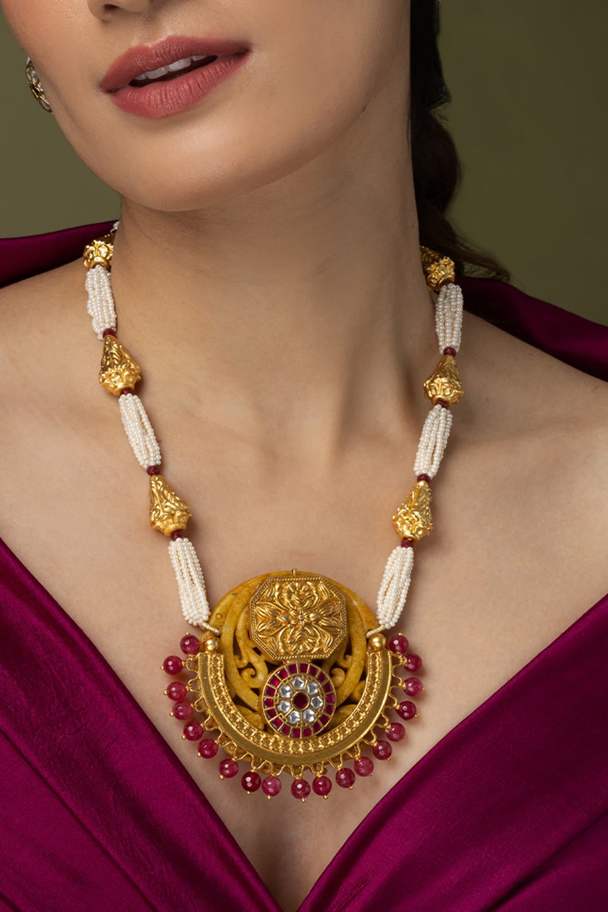 Medallion & Pearl Long Necklace Set 