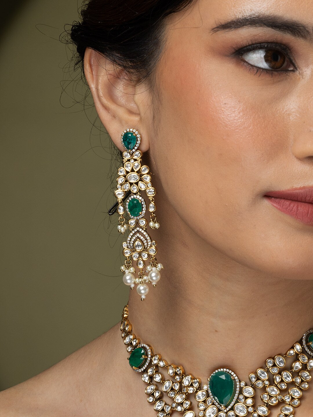 Antique Golden Plated Necklace Set 